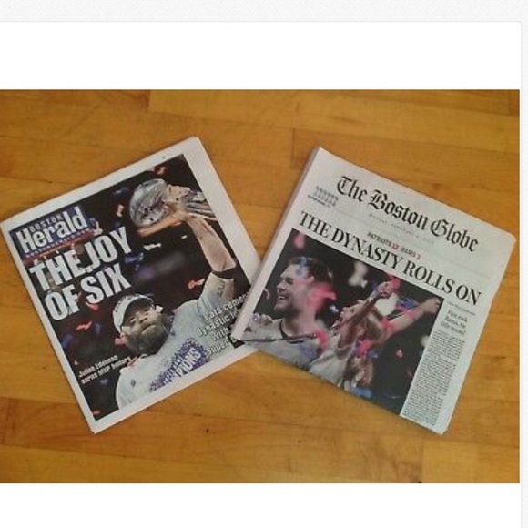 New England Patriots Superbowl Globe/ Herald Set